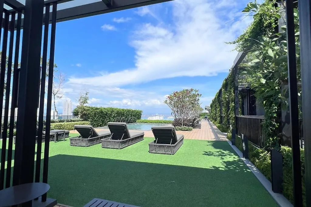 Georgetown Karpal Singh Skypool 3 Car Park Family & Baby-Friendly 10 Pax Luxury Suite 0*, George Town Malesia